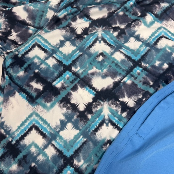 Huk Pursuit Volley Quick-Dry Fishing Shorts Quiet Harbor Blue & Long Sleeve Top - Picture 4 of 14